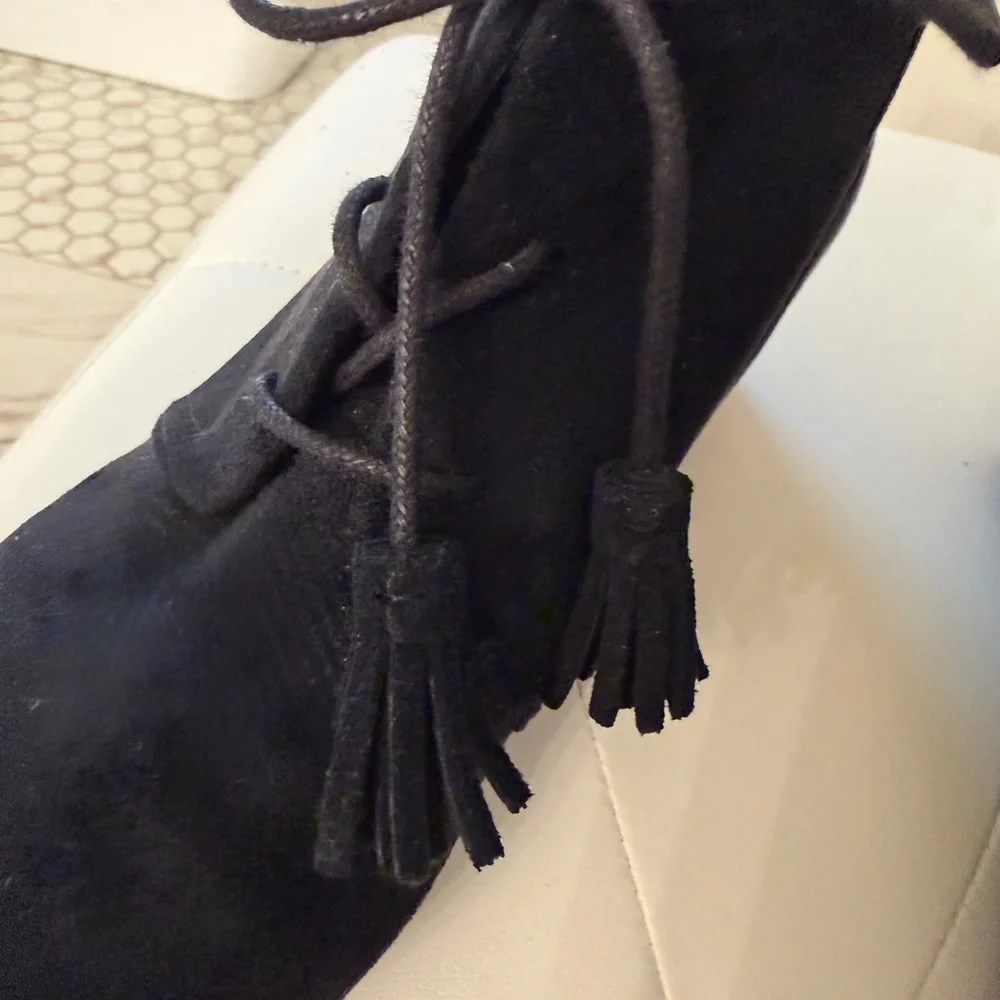 Dr Scholl suede booties